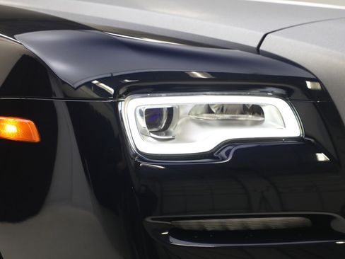 Certified 2017 Rolls-Royce Dawn image 47