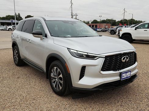 Used 2023 INFINITI QX60 Pure AWD/4WD image 4