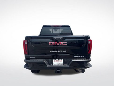 Used 2026 GMC Sierra 2500 Denali w/ Denali Reserve Package AWD/4WD image 6