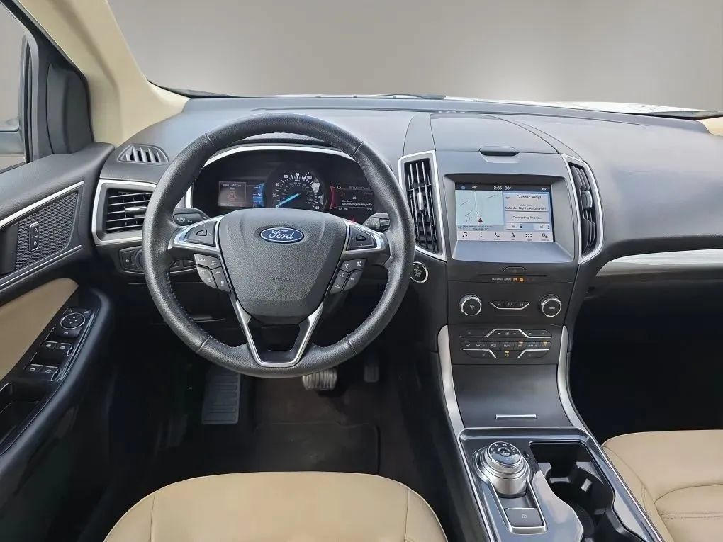 Used 2019 Ford Edge SEL w/ Equipment Group 201A FWD image 14