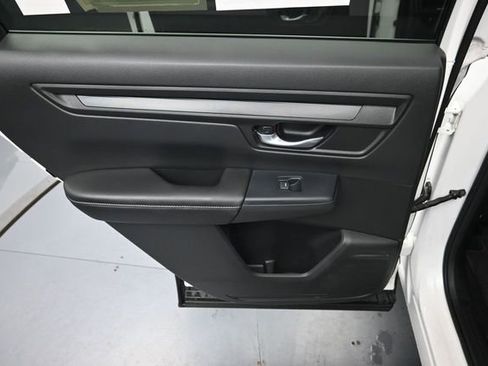 Certified 2025 Honda CR-V LX image 24