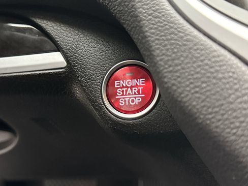 Used 2020 Acura TLX image 21