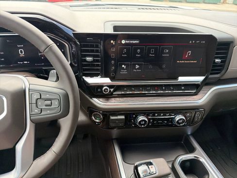 New 2026 GMC Sierra 1500 SLT AWD/4WD image 25