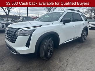 New 2026 Nissan Pathfinder Platinum video 3