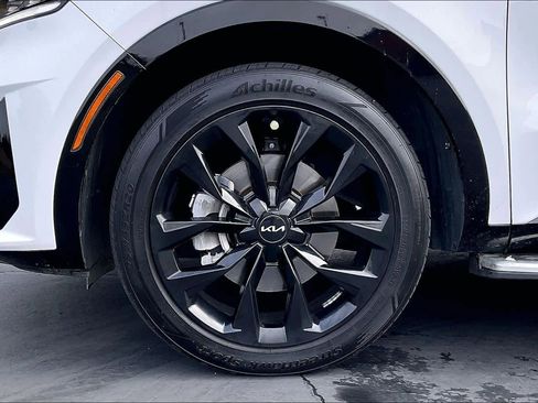 Used 2022 Kia Sorento SX image 12