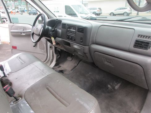 Used 2000 Ford F450 XL RWD image 20