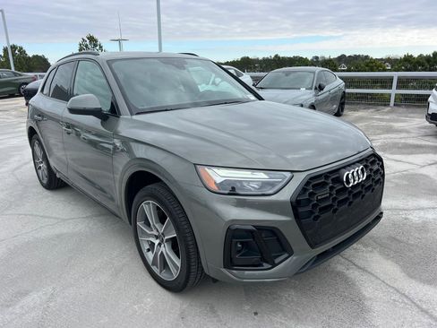 Used 2025 Audi Q5 2.0T Premium image 3
