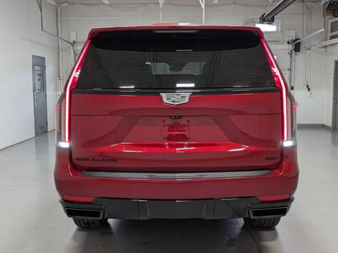 Used 2021 Cadillac Escalade Sport w/ Driver Assist Tech Package image 9