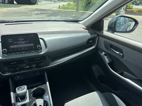 Certified 2023 Nissan Rogue SV AWD/4WD image 19