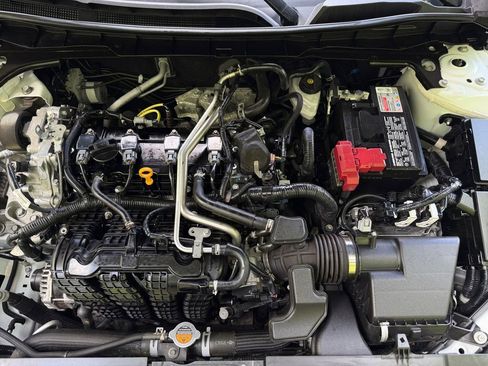 Used 2024 Nissan Altima 2.5 SR w/ SR Premium Package FWD image 23