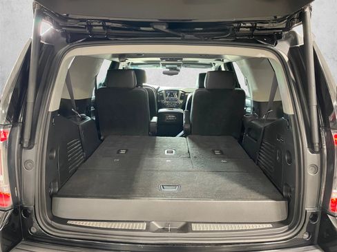 Used 2017 GMC Yukon Denali w/ Open Road Package AWD/4WD image 23
