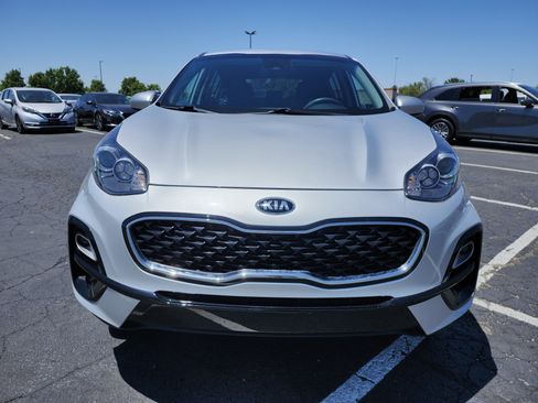 Used 2020 Kia Sportage LX AWD/4WD image 11