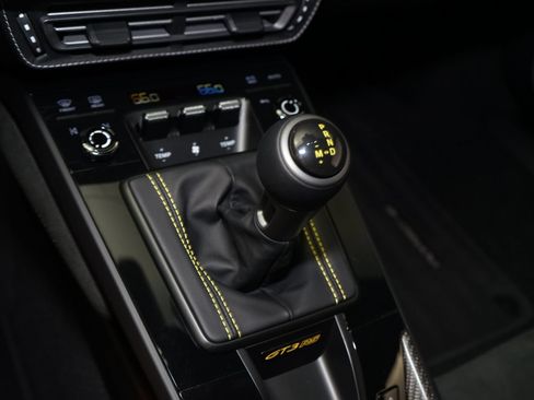 Used 2025 Porsche 911 GT3 RS RWD image 18