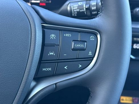 New 2026 Lexus UX 300h Premium image 27