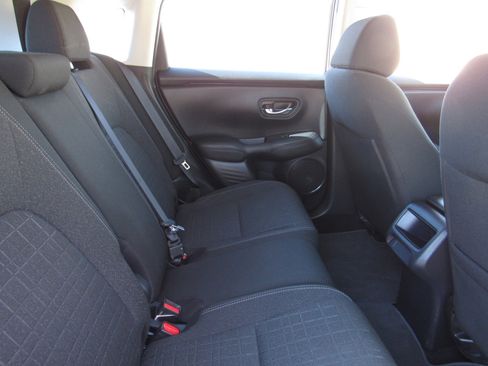 Certified 2024 Honda HR-V LX image 11