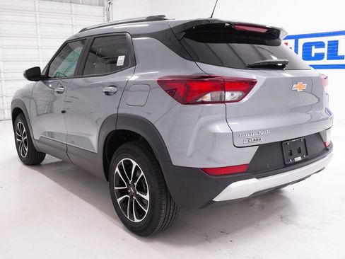 New 2026 Chevrolet TrailBlazer LT w/ Convenience Package FWD image 10