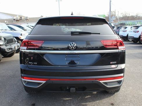 Used 2022 Volkswagen Atlas Cross Sport SEL image 28