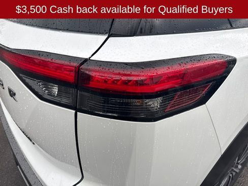 New 2026 Nissan Pathfinder Platinum image 40