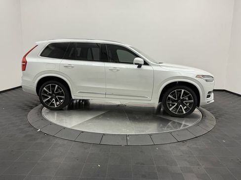 Used 2023 Volvo XC90 B5 Plus w/ Protection Package Premier image 8