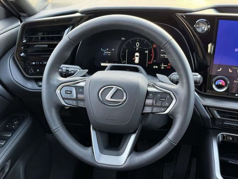 Used 2025 Lexus TX 350 AWD w/ Technology Package image 9