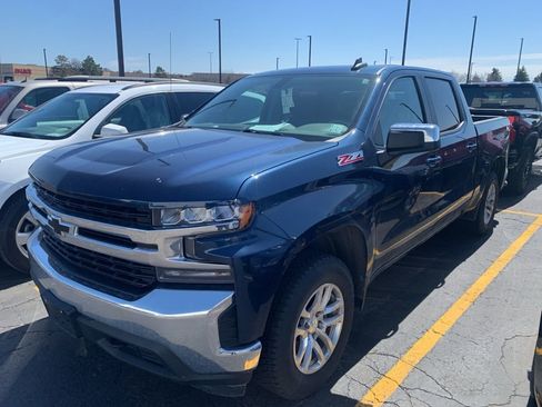 Used 2020 Chevrolet Silverado 1500 LT w/ All-Star Edition image 10
