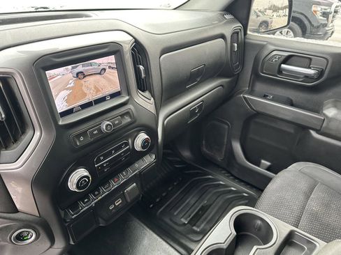Used 2022 GMC Sierra 1500 Pro w/ Pro Value Package image 15
