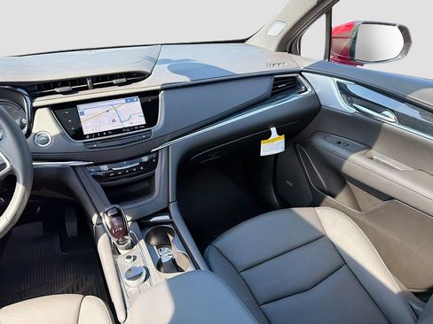 New 2026 Cadillac XT5 Premium Luxury w/ Driver Assist Package FWD image 25