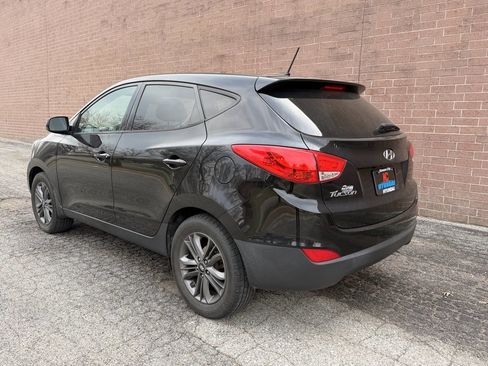 Used 2015 Hyundai Tucson GLS w/ Option Group 02 FWD image 3