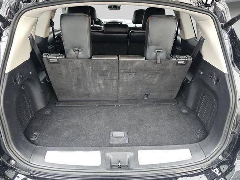 Used 2019 INFINITI QX60 Luxe w/ Sensory Package image 27