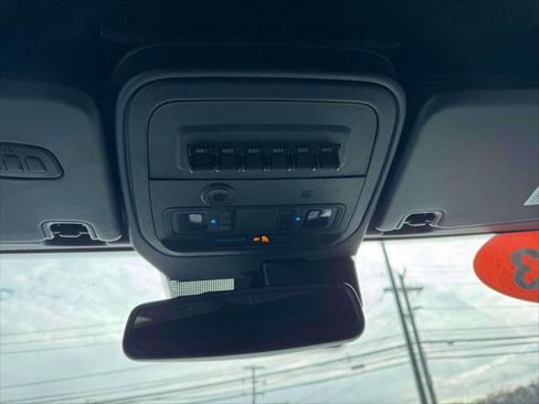 Used 2023 Ford Bronco Badlands image 29