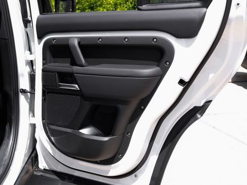 New 2026 Land Rover Defender 130 X-Dynamic SE AWD/4WD image 62