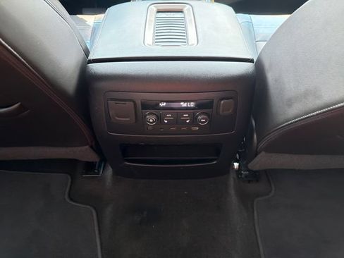 Used 2018 GMC Yukon Denali w/ Open Road Package AWD/4WD image 26