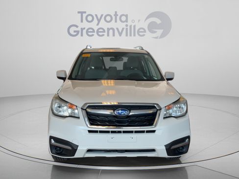 Used 2017 Subaru Forester 2.5i Premium AWD/4WD image 9