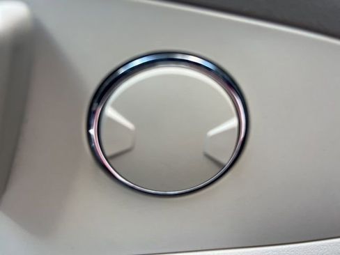 Used 2020 Lincoln Nautilus Reserve image 15