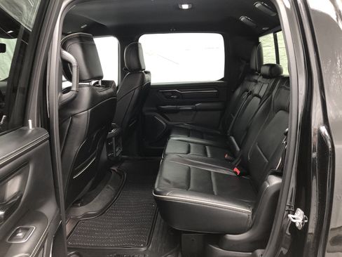 Used 2022 RAM 1500 Limited AWD/4WD image 10