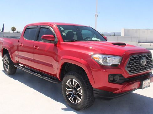 Certified 2021 Toyota Tacoma TRD Sport w/ Technology Package RWD image 2