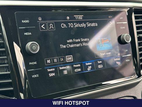 Used 2023 Volkswagen Atlas Cross Sport SE w/ Panoramic Sunroof Package FWD image 19