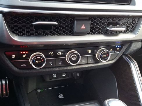 Certified 2025 Acura ADX A-Spec image 17