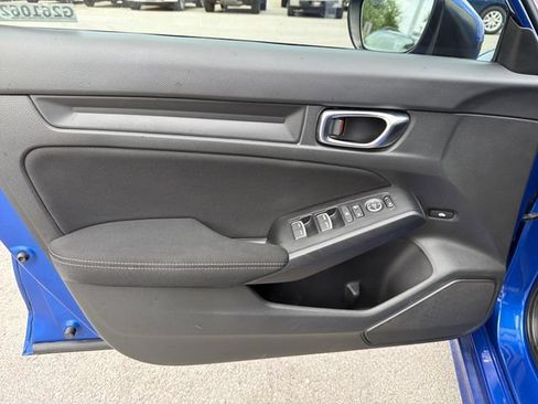 Used 2022 Honda Civic LX image 16