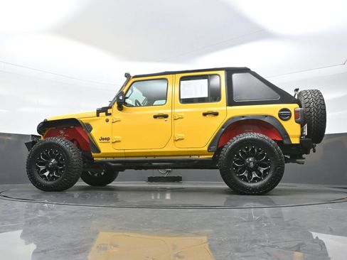 Used 2021 Jeep Wrangler Unlimited Rubicon AWD/4WD image 29