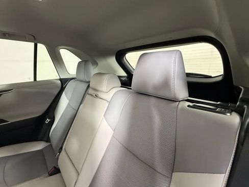Used 2025 Toyota RAV4 Limited w/ Advanced Technology Package FWD image 28