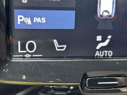 Used 2020 Volvo XC60 T6 Inscription AWD/4WD image 25