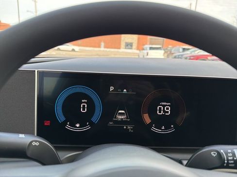 New 2026 Hyundai Santa Cruz SE AWD/4WD image 32