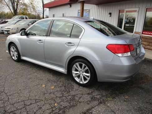 Used 2014 Subaru Legacy 2.5i Premium image 5