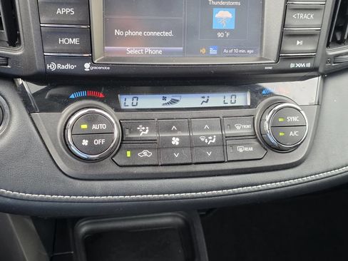 Used 2018 Toyota RAV4 XLE w/ Plus Extra Value Package FWD image 16