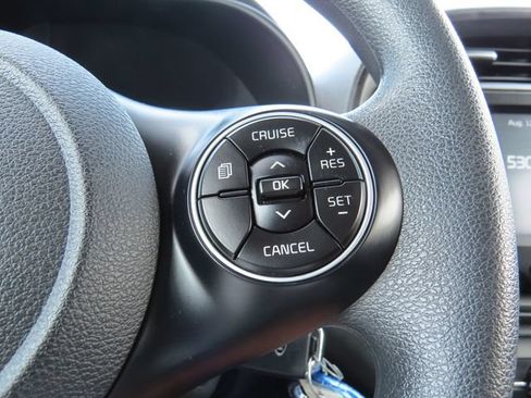 Used 2021 Kia Soul LX FWD image 18