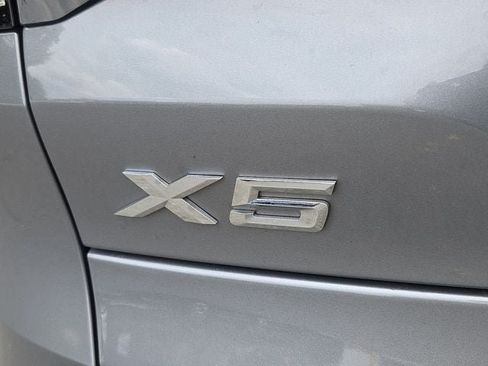 Used 2024 BMW X5 xDrive40i w/ Premium Package AWD/4WD image 31