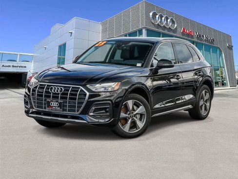 Used 2023 Audi Q5 Premium image 1