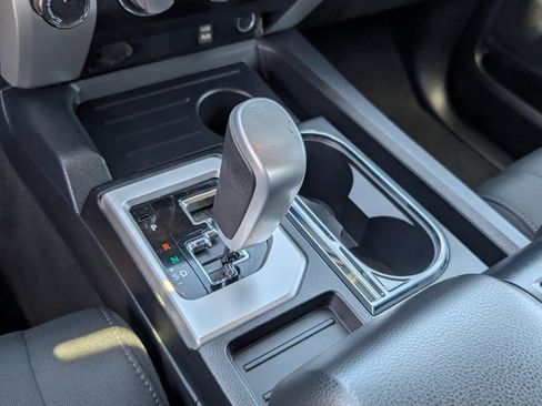 Used 2018 Toyota Tundra SR5 w/ TRD Off Road Package AWD/4WD image 16