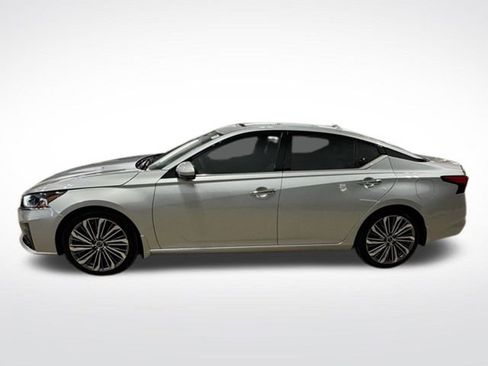 Certified 2024 Nissan Altima 2.5 SL image 2